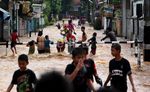 Banjir, Jalan Jati Mekar Bekasi Lumpuh
