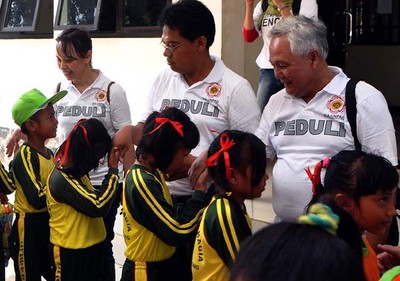IKA Unpad Gelar Baksos di Muara Gembong Bekasi