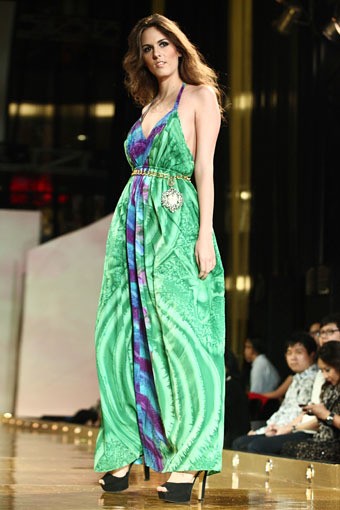 Jakarta, Indonesia - 11 April. Ina Thomas Fabulous Glam. Kemang Fashion Week 2013 at Lippo Mal Kemang. 11 April 2013. Jakarta. [Foto: Mohammad Abduh/Wolipop]