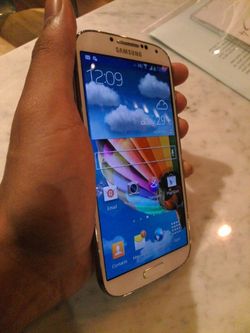 Lebih Dekat dengan Samsung Galaxy S4