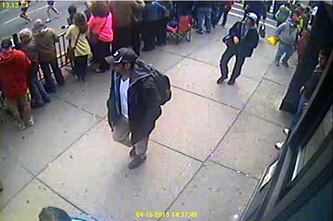 Ini Foto-foto 2 Orang yang Diduga Pelaku Bom Boston