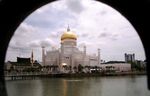 Masjid Kubah Emas Ala Brunei Darussalam