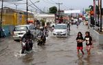 Jalan Raden Saleh Tangerang Tergenang