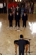 Ketua DPR Lantik Tiga Anggota PAW