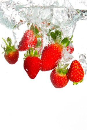 Pisang dan Strawberry Untuk Picu Semangat di Hari Jumat