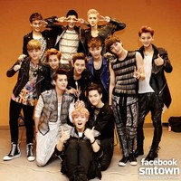 Para personel EXO yang semakin hari semakin tampan. (SME)