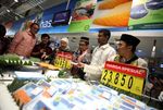 Carrefour Rayakan Hari Konsumen Nasional 2013