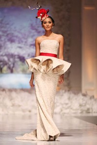 Jakarta, Indonesia - 13 April 2013. Denny Wirawan bride Un Amore. Wedding Fair 2013 at Grand Hyat Hotel. Jakarta. [Foto: Mohammad Abduh/Wolipop]