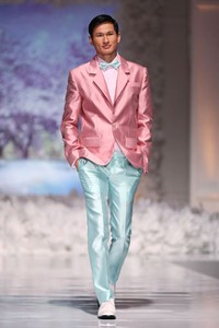 Jakarta, Indonesia - 13 April 2013. Denny Wirawan bride Un Amore. Wedding Fair 2013 at Grand Hyat Hotel. Jakarta. [Foto: Mohammad Abduh/Wolipop]