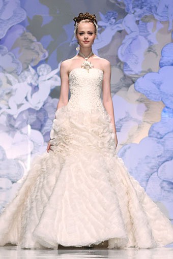 Jakarta, Indonesia - 12 April 2013. Reverie by Didi Budiardjo Wedding Fair 2013 at Grand Hyat Hotel. Jakarta. [Foto: Mohammad Abduh/Wolipop]