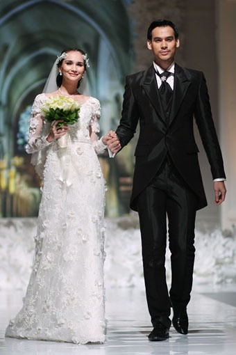 Jakarta, Indonesia - 13 April 2013. Denny Wirawan bride Un Amore. Wedding Fair 2013 at Grand Hyat Hotel. Jakarta. [Foto: Mohammad Abduh/Wolipop]