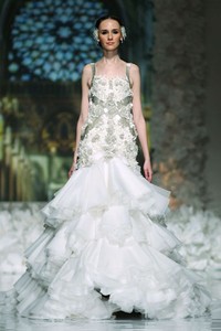 Jakarta, Indonesia - 13 April 2013. Denny Wirawan bride Un Amore. Wedding Fair 2013 at Grand Hyat Hotel. Jakarta. [Foto: Mohammad Abduh/Wolipop]