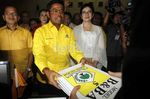 Partai Golkar Serahkan Daftar Caleg