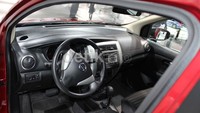  Nissan memaparkan kalau desain anyar dari Livina ini tampil plamboyan di bagian luar dan lapang di bagian dalam untuk meningkatkan kenyamanan kepada semua penumpangnya.     