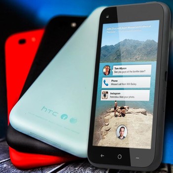     Dengan Facebook Home, pengguna akan mendapatkan tampilan saat membuka lockscreen yang akan mengubah Homescreen. Selain itu juga, ada fitur Cover Feed yang berisi segala informasi yang berjalan atau diposting di Facebook. (Kredit foto: Mashabel)