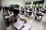Hari Ini, UN SMP Digelar Serentak