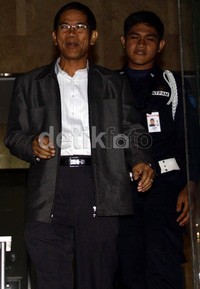 Singgih meninggalkan gedung KPK. Lamhot Aritonang/detikFoto.
