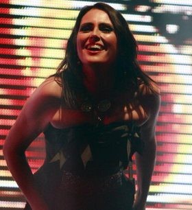 5 Vokalis Metal Perempuan Terpopuler