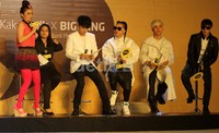 Mereka juga menyanyikan lagu 'Fantastic Baby' dan 'Bad Boy'.