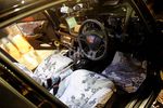 Honda Jazz Pakai Baju Batik