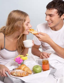 Usai Bercinta di Pagi Hari, Kembalikan Stamina dengan Makanan Ini