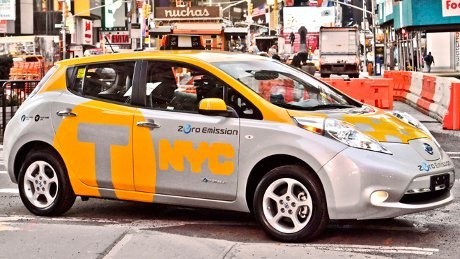 6 Mobil Listrik Nissan LEAF Jadi Taksi di New York