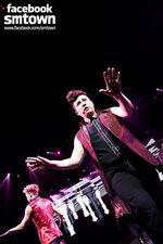 Super Junior Manjakan Penonton di Super Show 5 Brazil