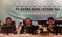 PT Astra Agro Lestari Tbk membukukan laba bersih konsolidasi tahun buku 2012 sebesar Rp 2,41 triliun, atau naik tipis 0,2 persen dibanding tahun sebelumnya Rp 2,40 triliun. (dok. Astra Agro Lestari)