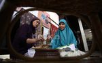 Belajar Membatik di Pameran Batik Kemenperin