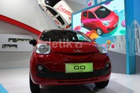 Bila dahulu desain mobil Chery QQ sangat mirip dengan Chevrolet Spark generasi lawas, kini Chery QQ tampil lebih modern.