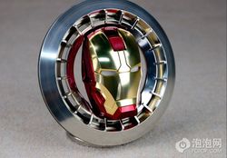 Keren! Mouse Bergaya Iron Man