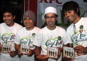 5 Lagu Indonesia Ini Punya Versi Bahasa Asing