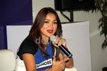 Nirina Zubir Bangga jadi Ibu & Istri