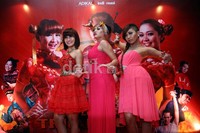 Film tersebut akan tayang serentak pada 2 Mei 2013 di seluruh bioskop 21, XXI dan blitzmegaplex di seluruh Indonesia.