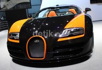Veyron 16.4 Grand Sport Vitesse dipamerkan saat Shanghai Auto Show digelar.