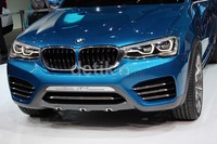Meski sudah diperlihatkan, BMW belumlah membuka mesin apa yang nanti akan dibenamkannya pada mobil ini. Ada beberapa pilihan mesin seperti mesin bensin 2.0 liter dan 3.0 liter atau mesin diesel 3.0 liter dengan 6 silinder.