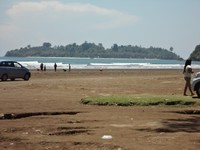 Tempat Melihat Penampakan Malin Kundang dari Dekat