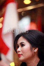 Cantiknya Puti Guntur Soekarno