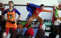 Teater Koma bersama Citibank berupaya menyederhanakan materi pendidikan finansial melalui pertunjukkan teater yang dapat diserap oleh murid-murid Sekolah Dasar.