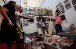 Kerajinan Bali Diserbu Pengunjung Inacraft 2013