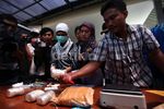 Sabu Selundupan dari Malaysia Dimusnahkan