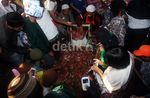 Ribuan Pelayat Hadiri Pemakaman Uje