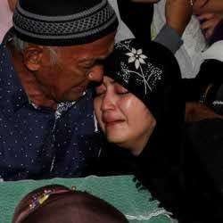 Wanda Hamidah: Uje Selalu Menyenangkan Hati