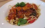 Gurih Lembut Sajian Risoto dan Pasta dari Bakerzin