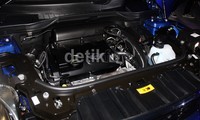 Untuk mesinnya, MINI Paceman hadir dengan mesin bensin turbo MINI Cooper S Paceman (184 hp) yang bertenaga dan efisien.