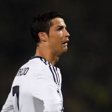 Ronaldo Terancam Absen di Derby