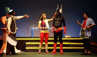 Bertempat di Graha Bakti Budaya, Taman Ismail Marzuki Jakarta pada 26 dan 27 April 2013, pentas itu kembali disuguhkan untuk mengocok perut anda.