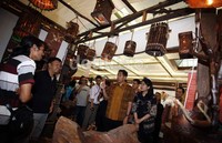 Pameran kerajinan tersebut digelar dari tanggal 24 hingga 28 April 2013.