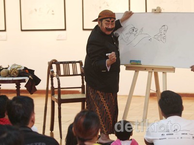 60 Tahun Pak Raden Berkarya