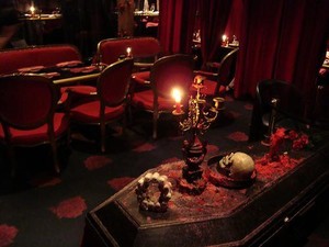 Ada Kafe Vampir di Jepang, Berani Datang?
